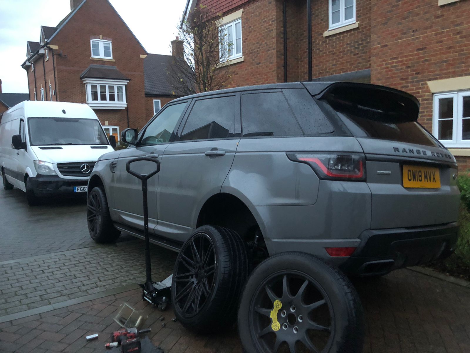 Mobile Tyre Replacement